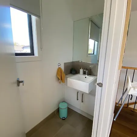 2Bedroom Tranquil Townhouse Close To City & Airport Melbourne Exterior photo
